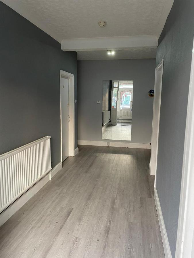 Large Ground Floor Studio Holiday Apartment Skegness - Flat 12 Екстериор снимка